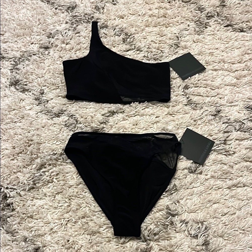 Norma Kamali Snake Mesh Black One-Shoulder Bikini Set. New with tags. Size xs.